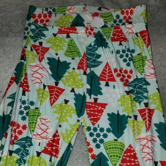 Two Left Feet Christmas leggings. 2 sizes. NWT - Picture 1 of 3